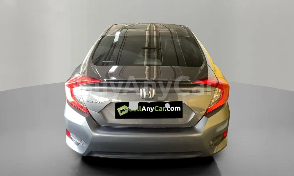 Vehicle photo 2