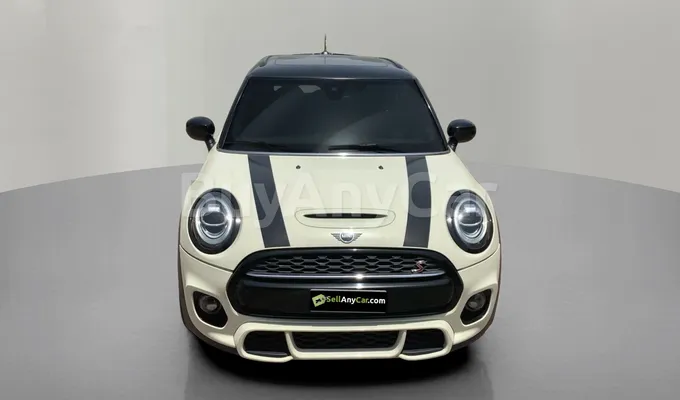 carsDetail