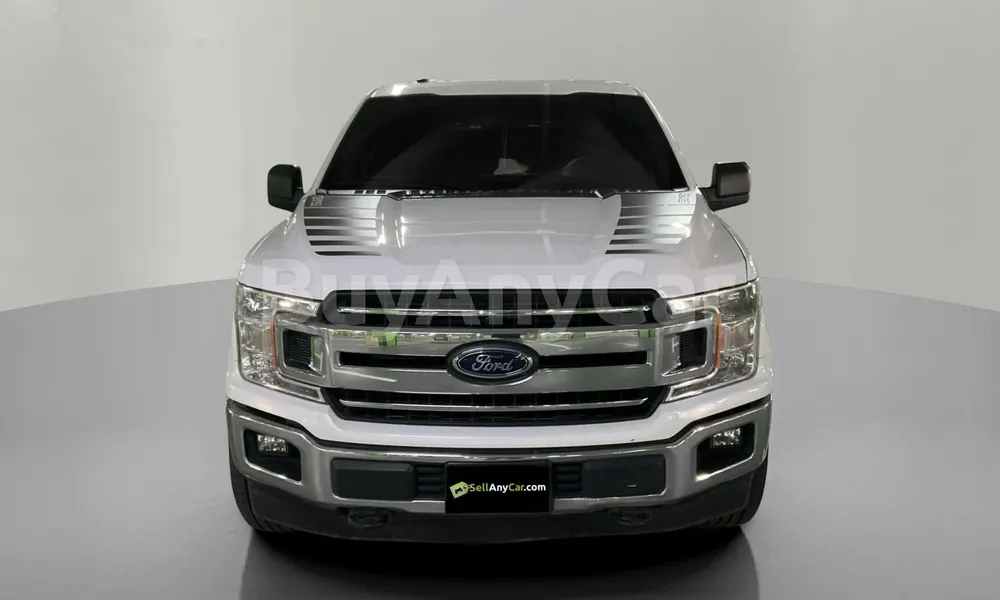 Vehicle photo 1