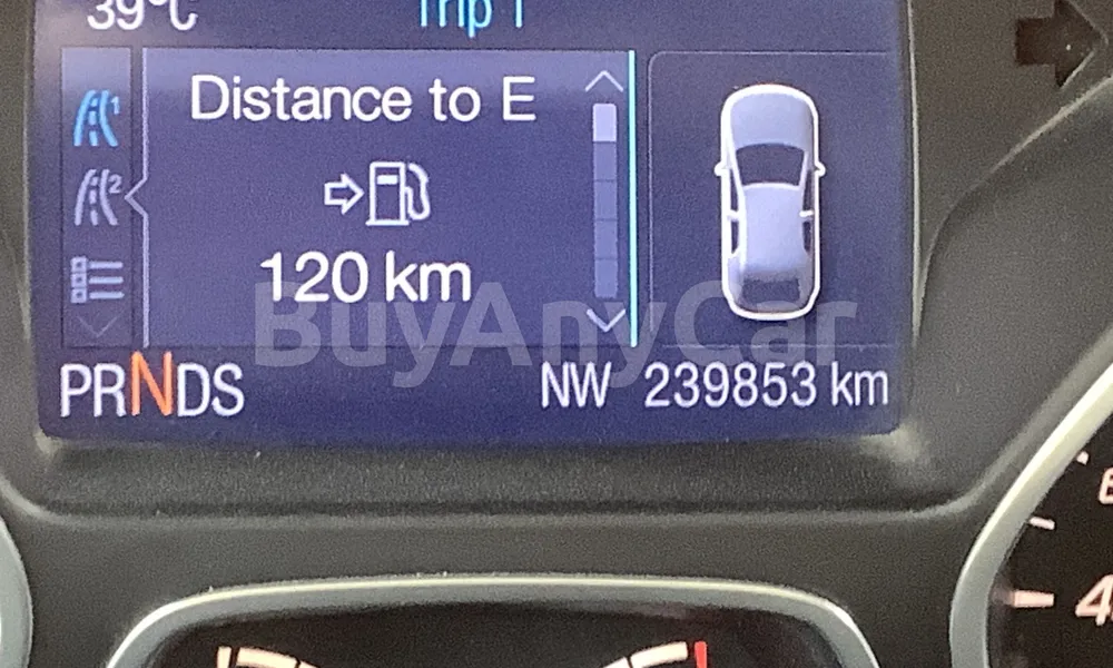 Vehicle photo 7