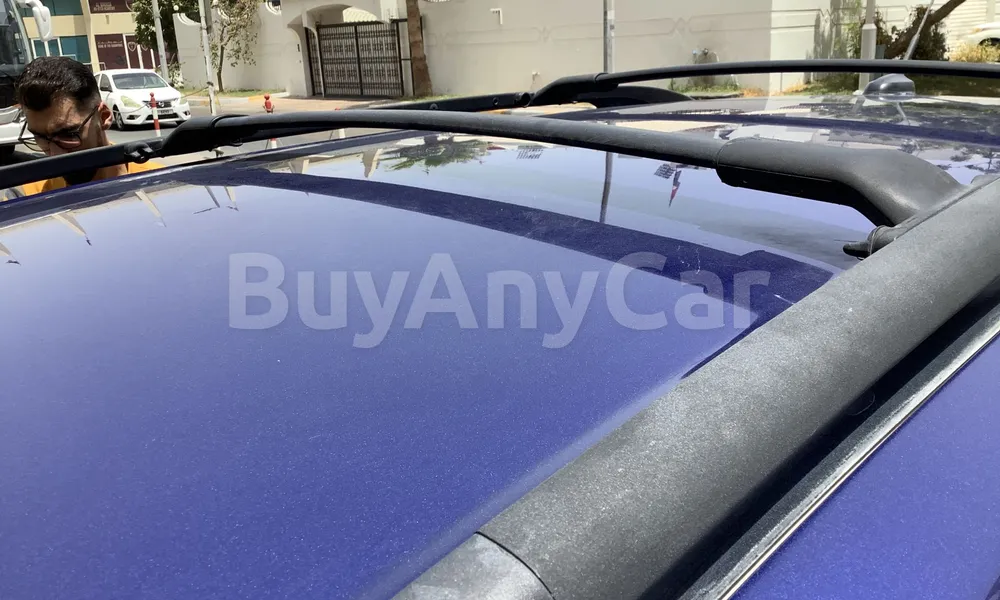 Vehicle photo 5