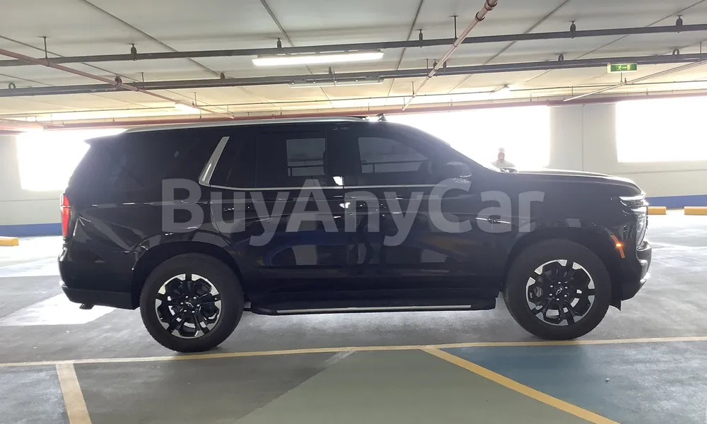 Vehicle photo 5