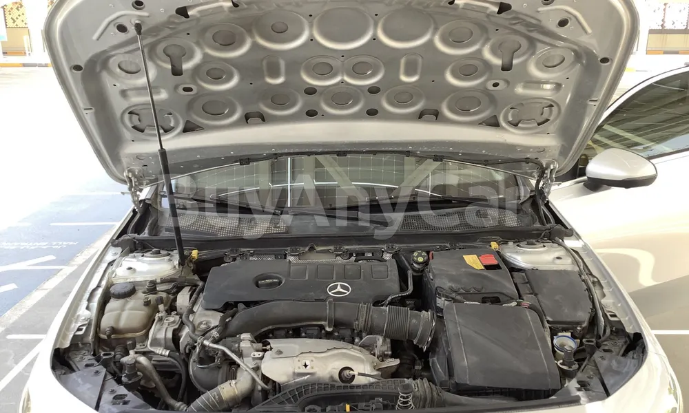 Vehicle photo 8