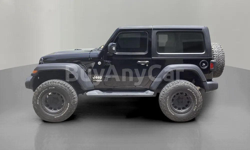 Vehicle photo 4