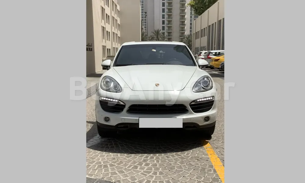 Vehicle photo 1