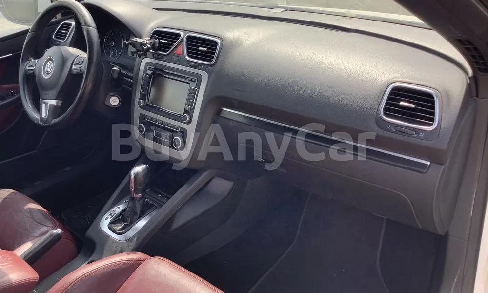 Vehicle photo 8