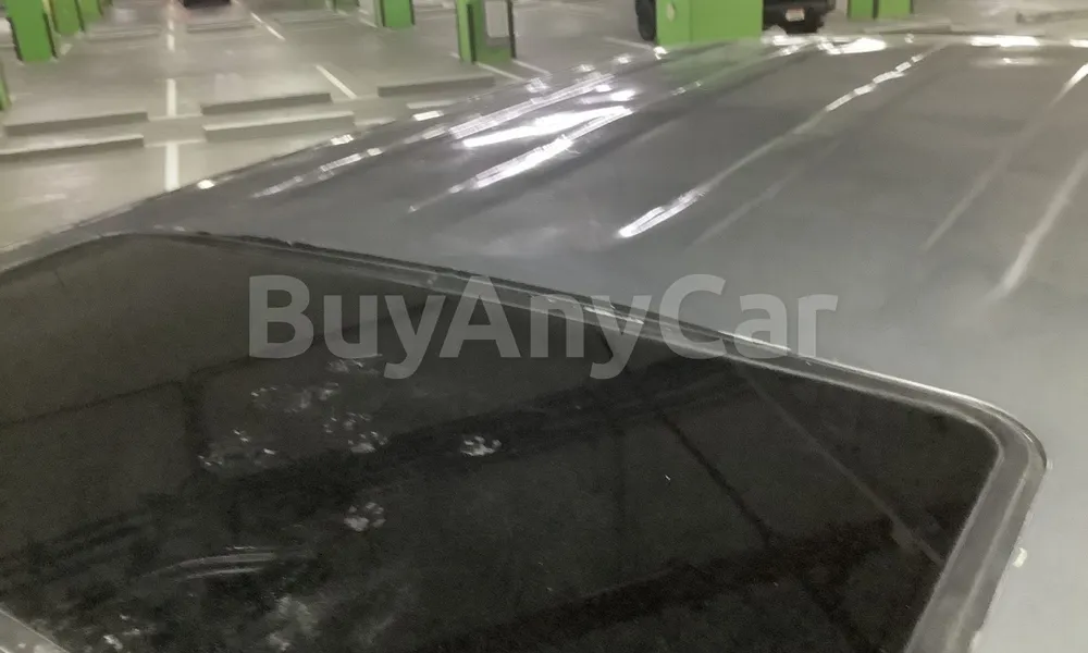 Vehicle photo 5