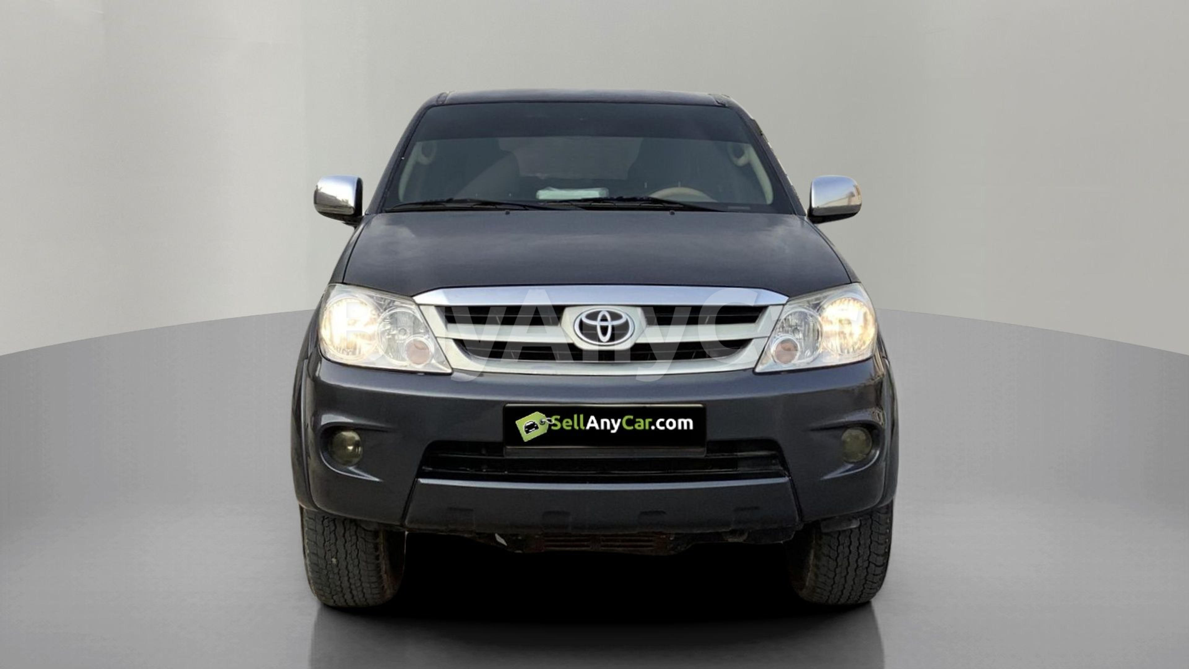 2006 Toyota Fortuner