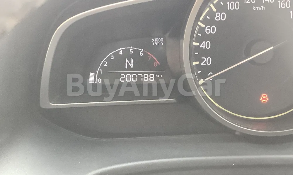 Vehicle photo 9