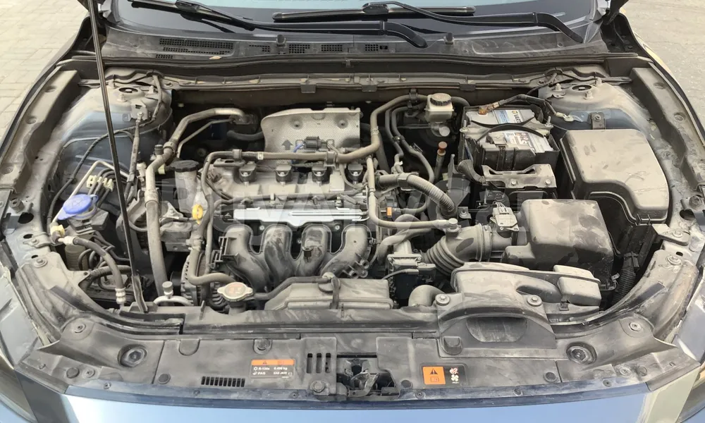 Vehicle photo 6