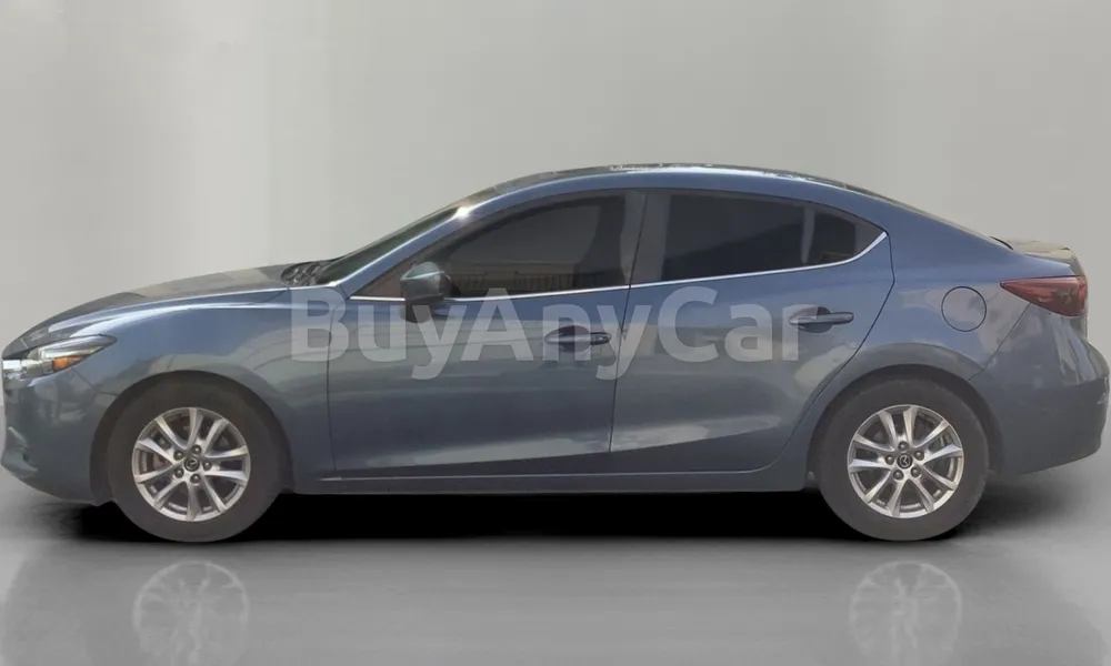 Vehicle photo 4
