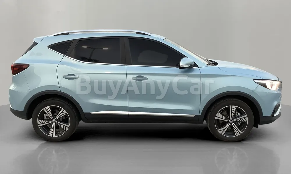 Vehicle photo 4