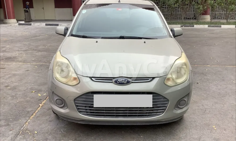 Vehicle photo 1