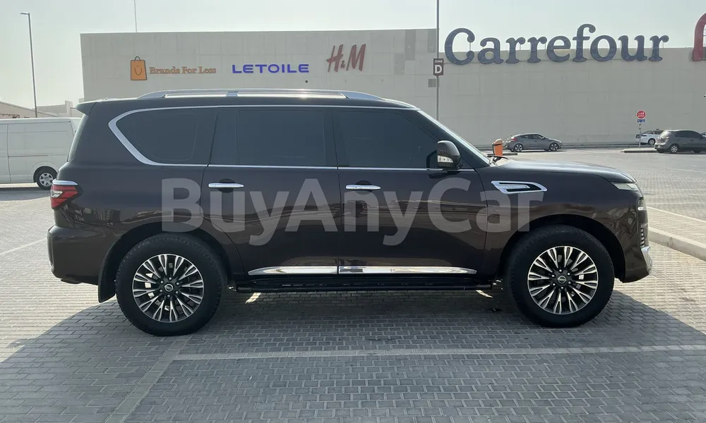 Vehicle photo 3