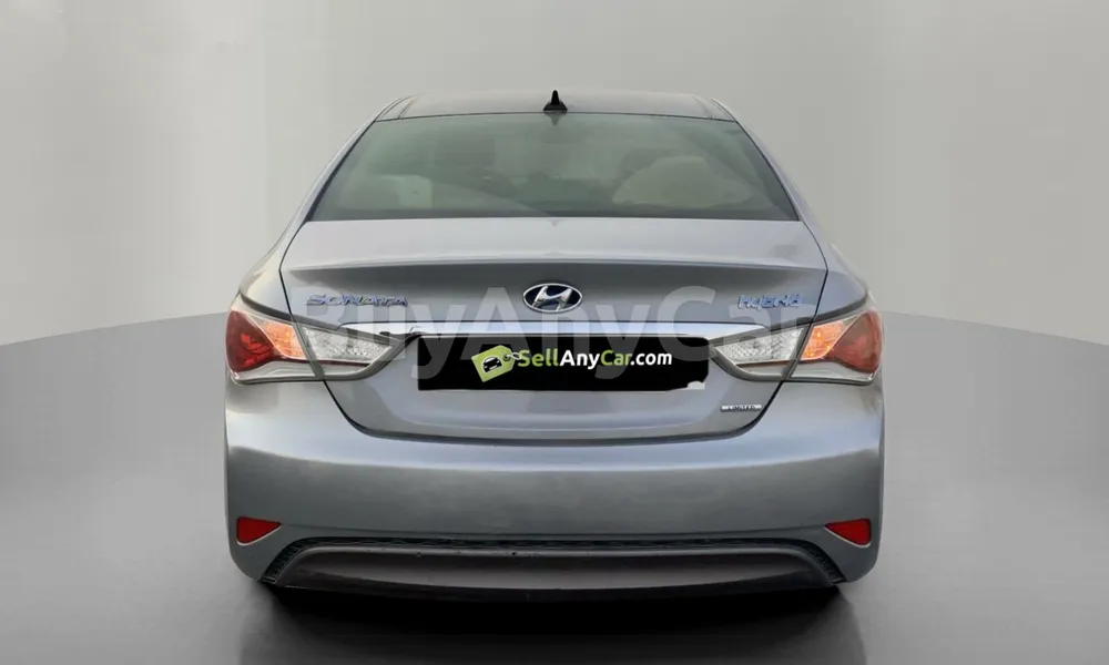 Vehicle photo 2