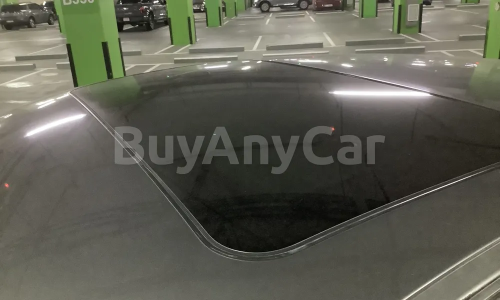 Vehicle photo 5