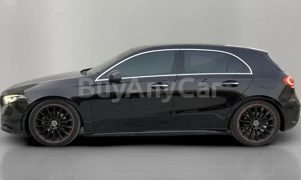 Vehicle photo 4