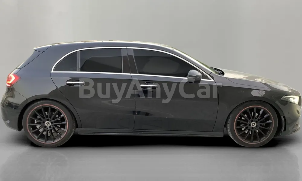 Vehicle photo 3