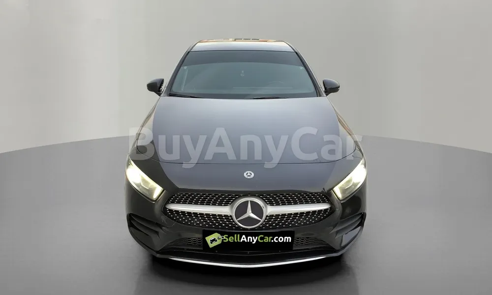 Vehicle photo 1
