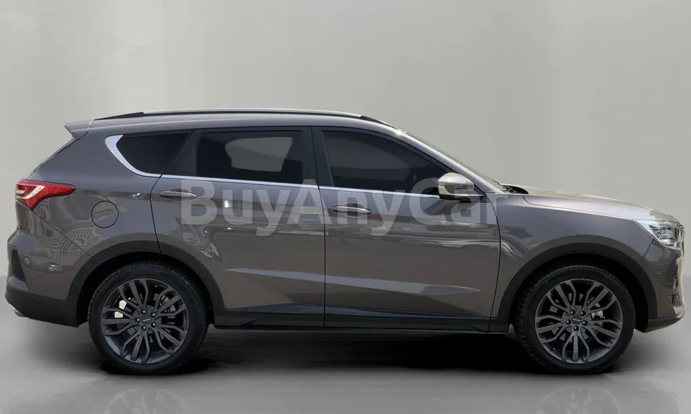 Vehicle photo 3