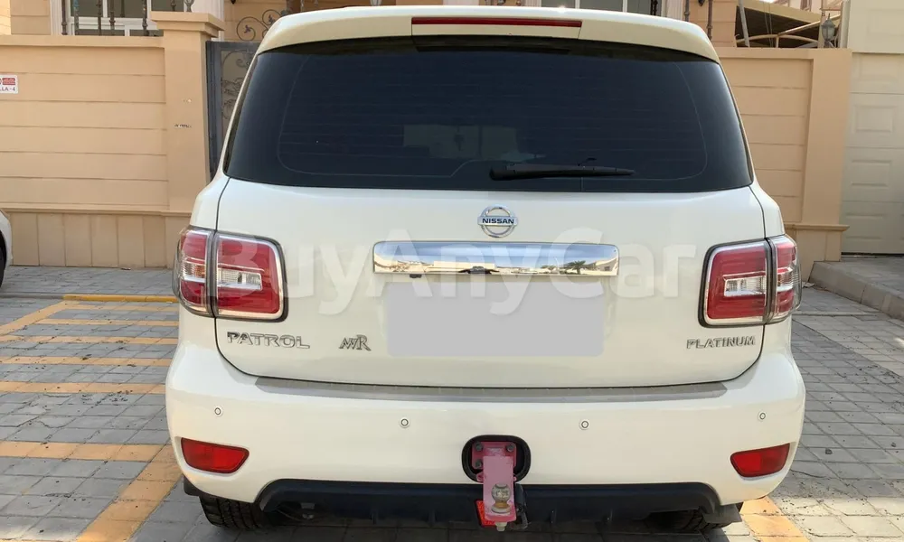 Vehicle photo 2