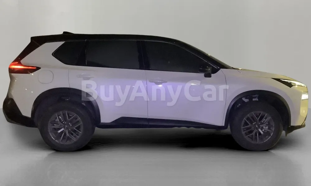 Vehicle photo 4