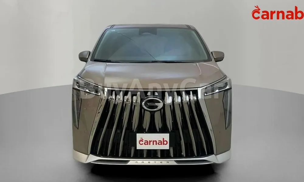Vehicle photo 1