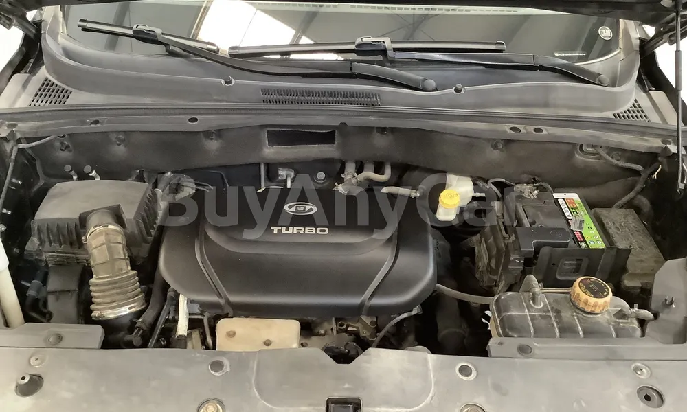 Vehicle photo 9