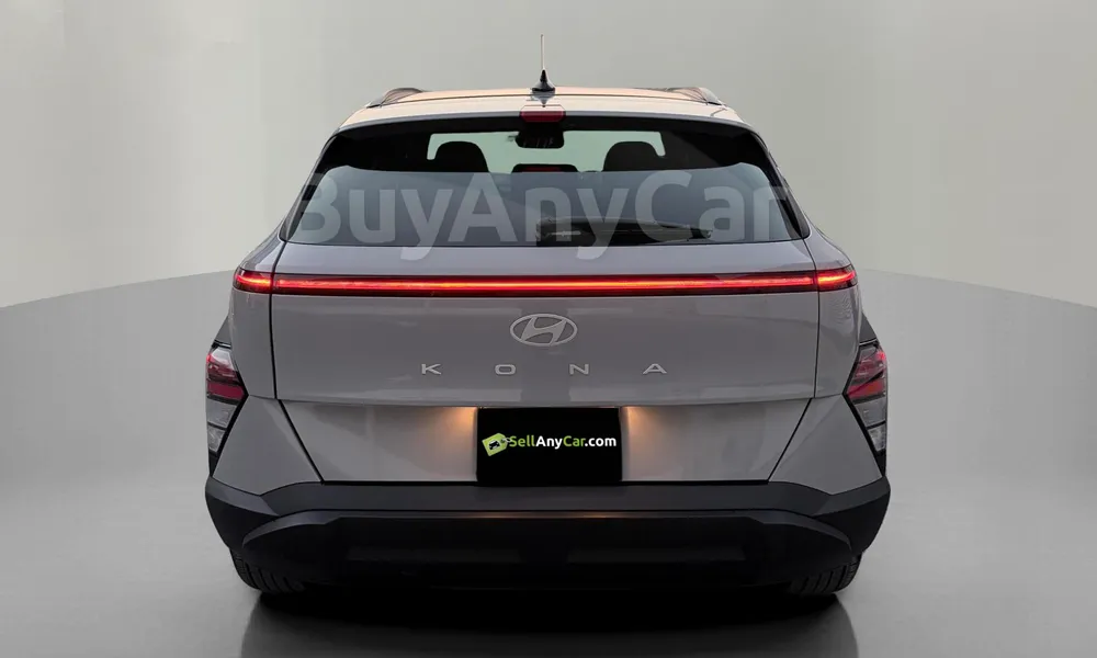 Vehicle photo 2
