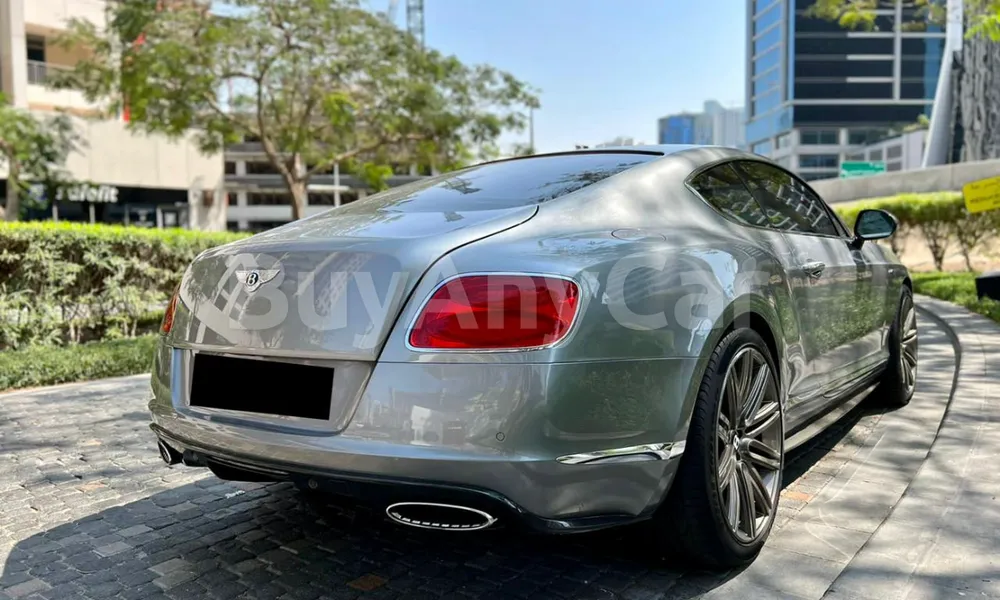 Vehicle photo 5
