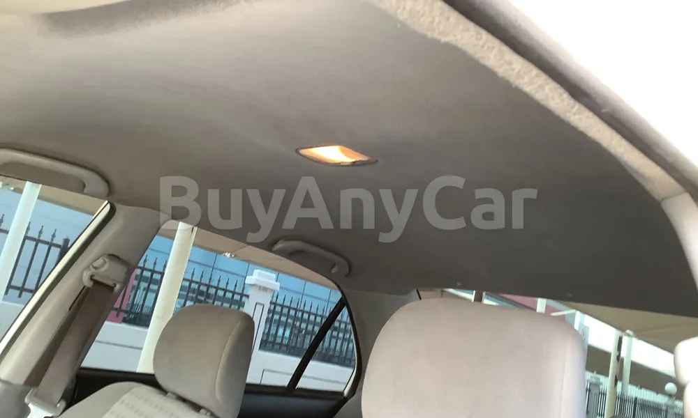 Vehicle photo 9