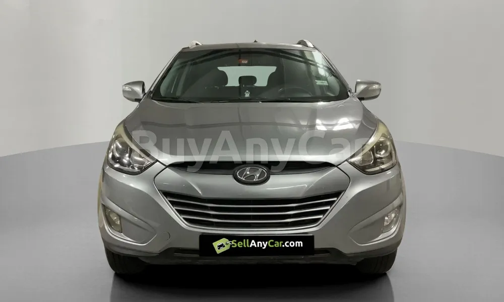Vehicle photo 1