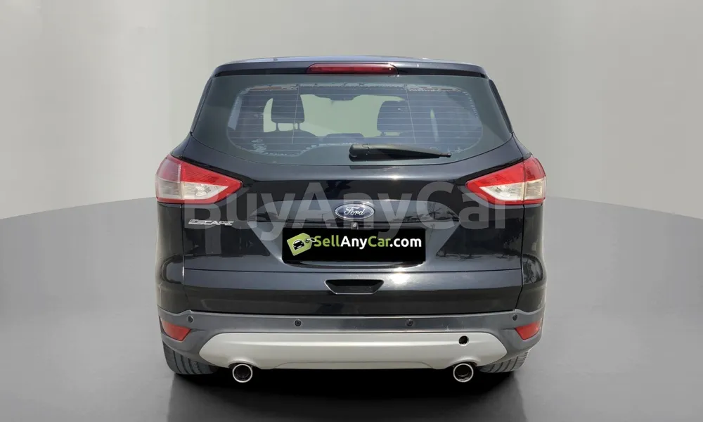 Vehicle photo 2