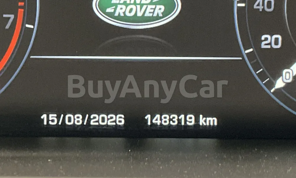 Vehicle photo 7