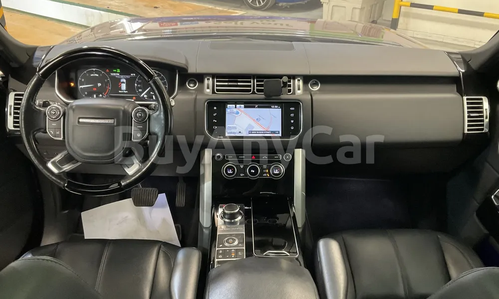 Vehicle photo 8