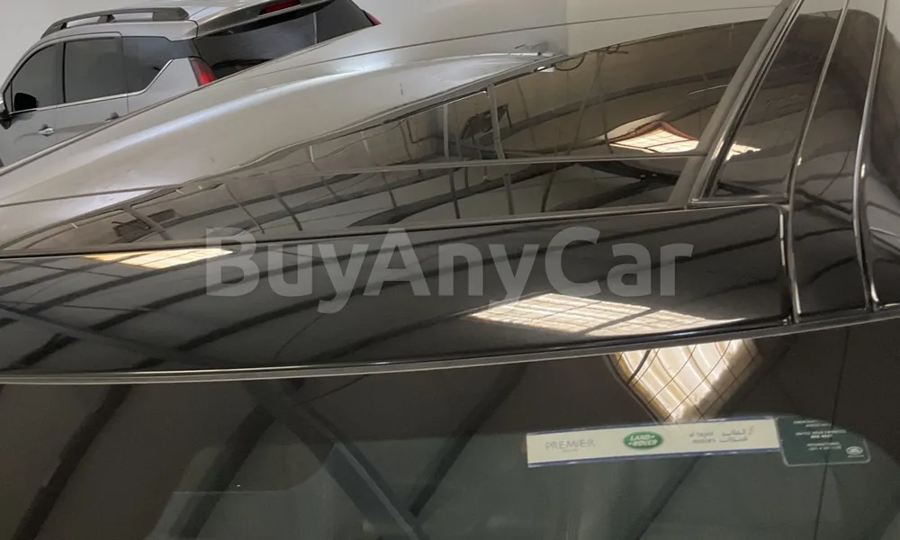Vehicle photo 5