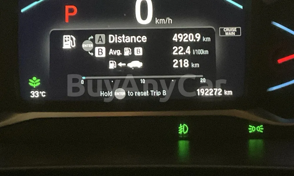 Vehicle photo 9