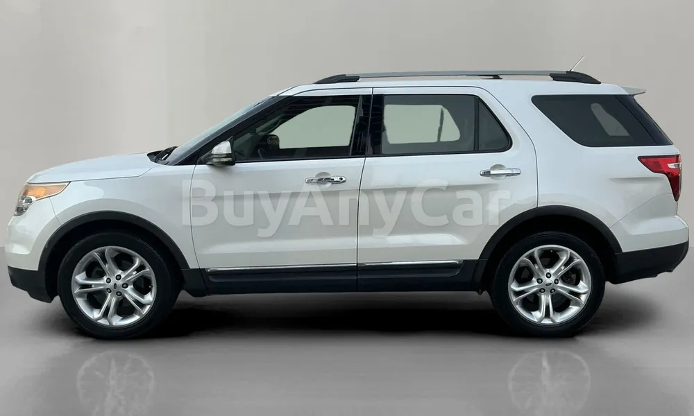 Vehicle photo 5