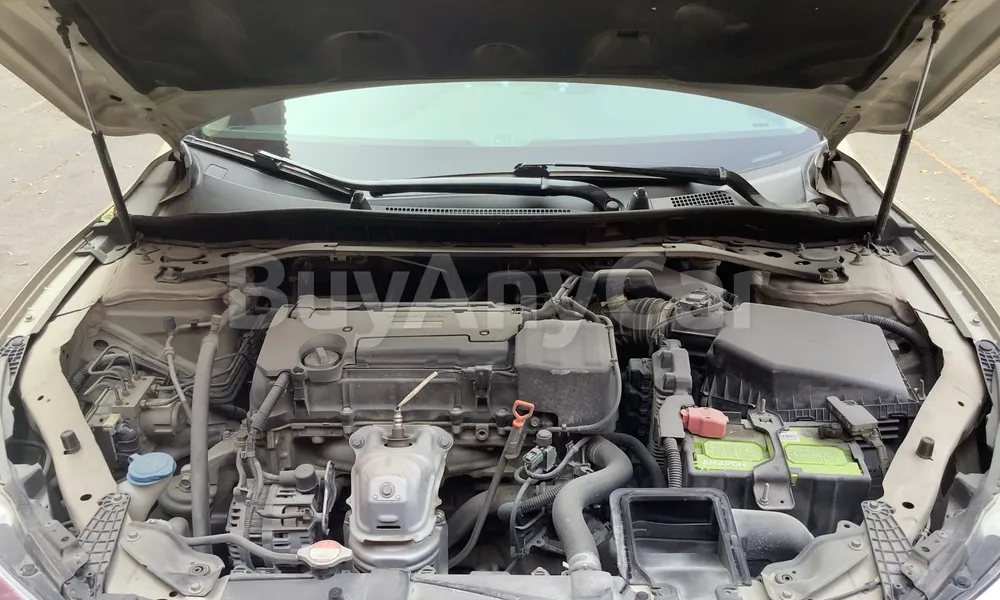 Vehicle photo 7