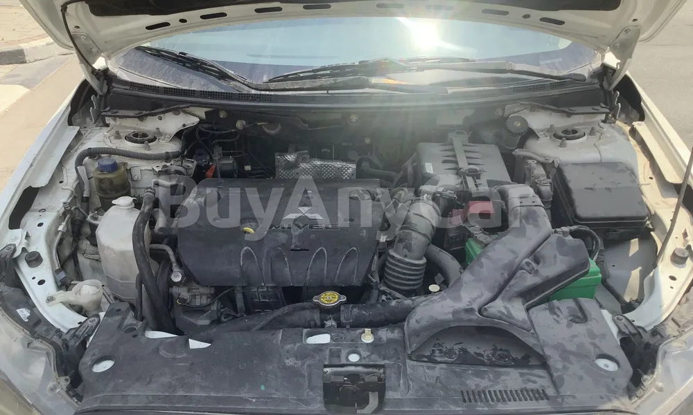 Vehicle photo 6