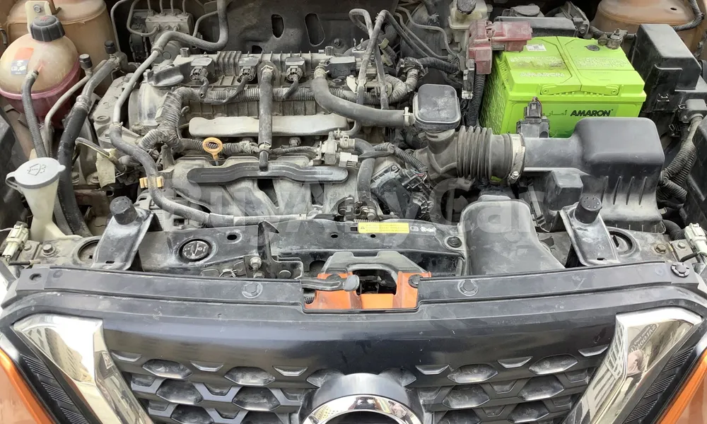 Vehicle photo 6