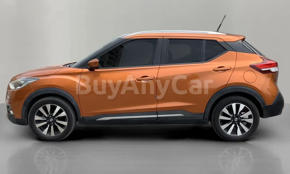 Vehicle photo 4