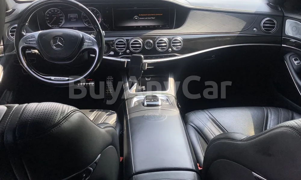 Vehicle photo 8