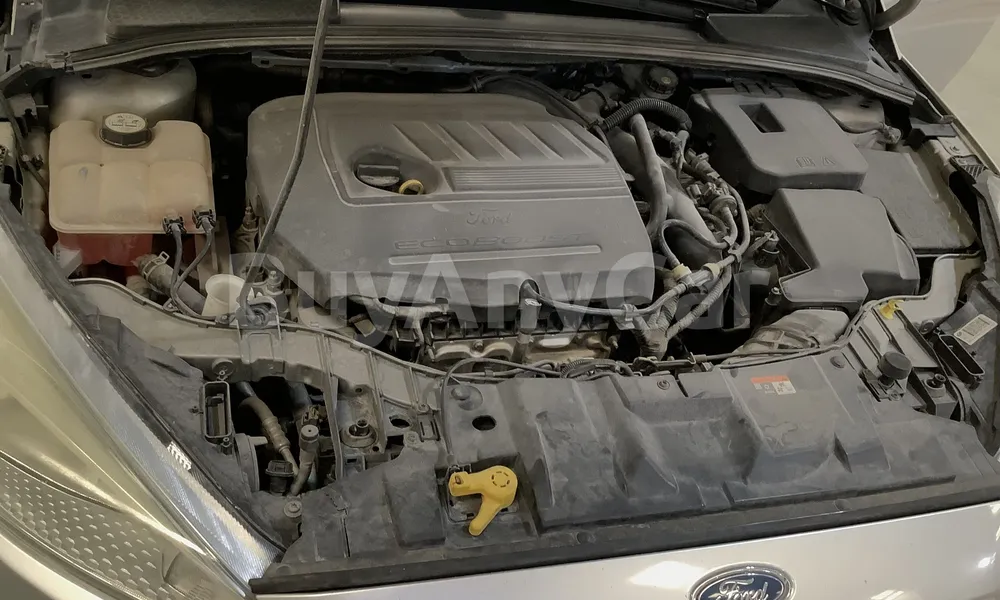 Vehicle photo 6