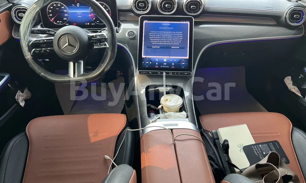 Vehicle photo 9