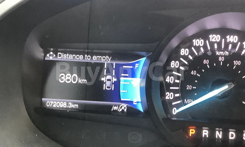 Vehicle photo 7