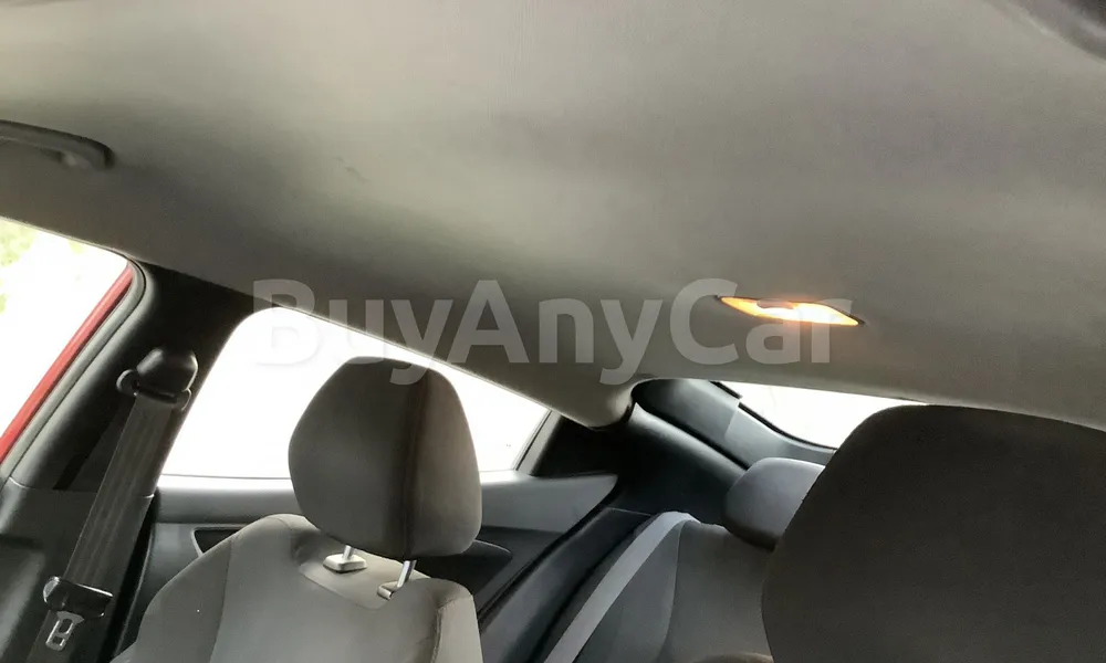 Vehicle photo 8