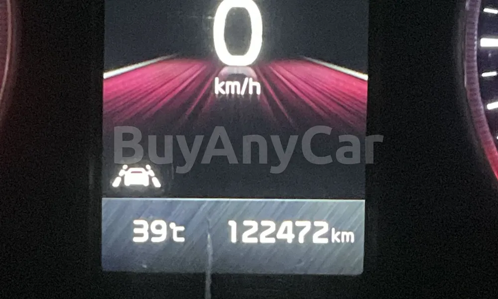 Vehicle photo 7