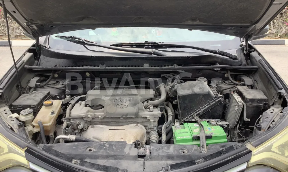 Vehicle photo 8