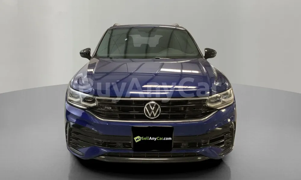 Vehicle photo 1
